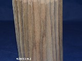 Świecznik z kawałka drewna, rzeźbiony wys. 14 cm (ag-1)