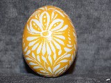 Yellow Easter egg - chicken egg, Kuyavian pattern, hand-painted